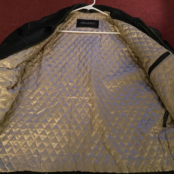 Real Leather Women’s Jacket - Picture 4 of 4